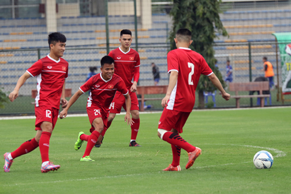 Danh sách 31 tuyển thủ đang chờ LĐBĐ Việt Nam duyệt để đi thi đấu trong trận tới